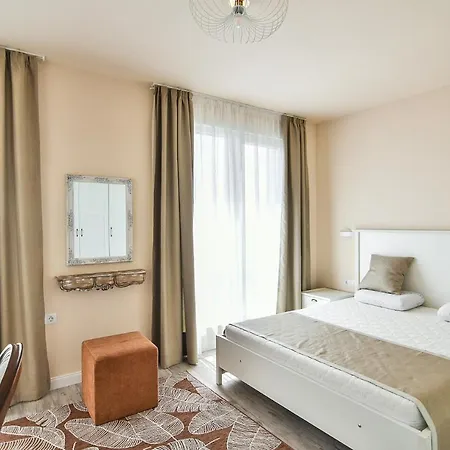 Apartment Chayka Flats