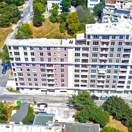 Chayka Flats Varna